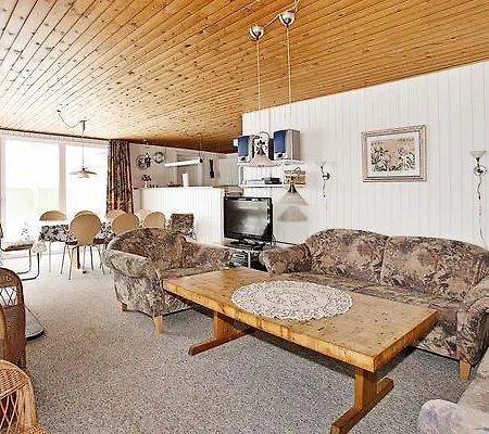 Four-bedroom Holiday In Thisted 12
